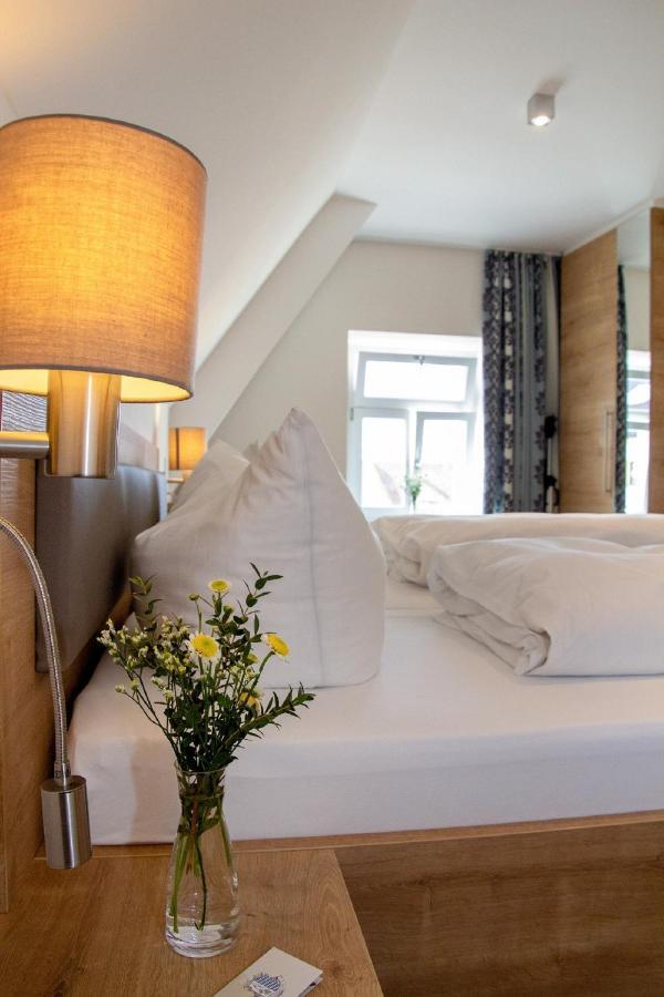 Hotelgasthof Bayerischer Hof Зулцбах-Розенберг Екстериор снимка